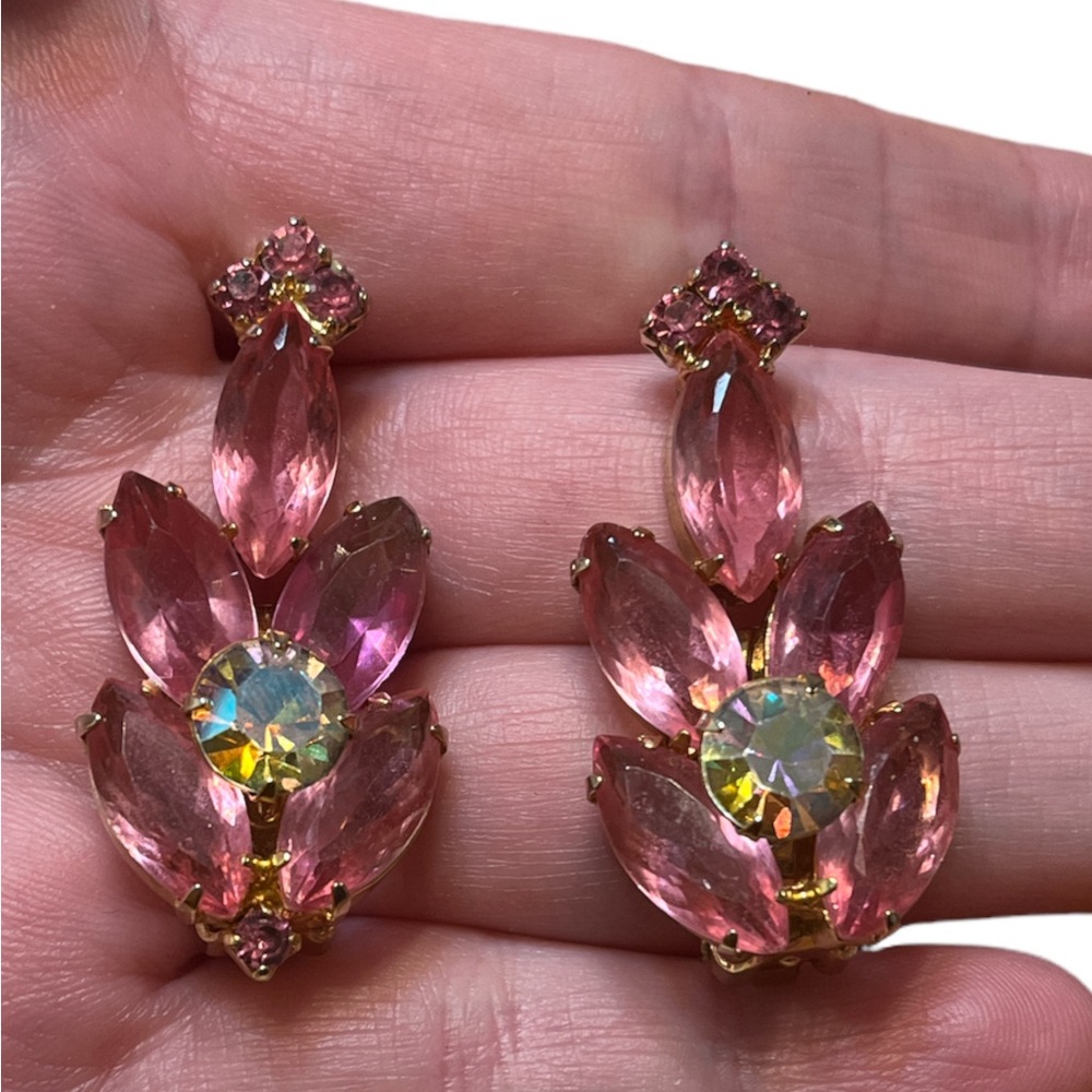 Vintage Juliana Attributed Pink Rhinestone Floral Clip On Earrings